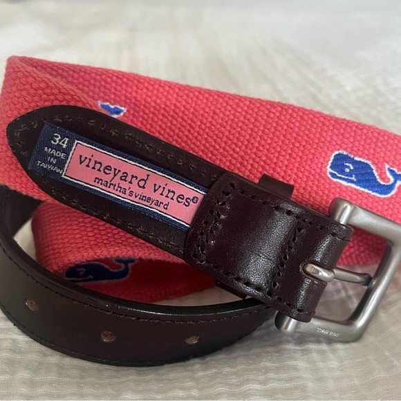 Vineyard Vines Pink Belt with Blue Whale Design - Picture 3 of 3